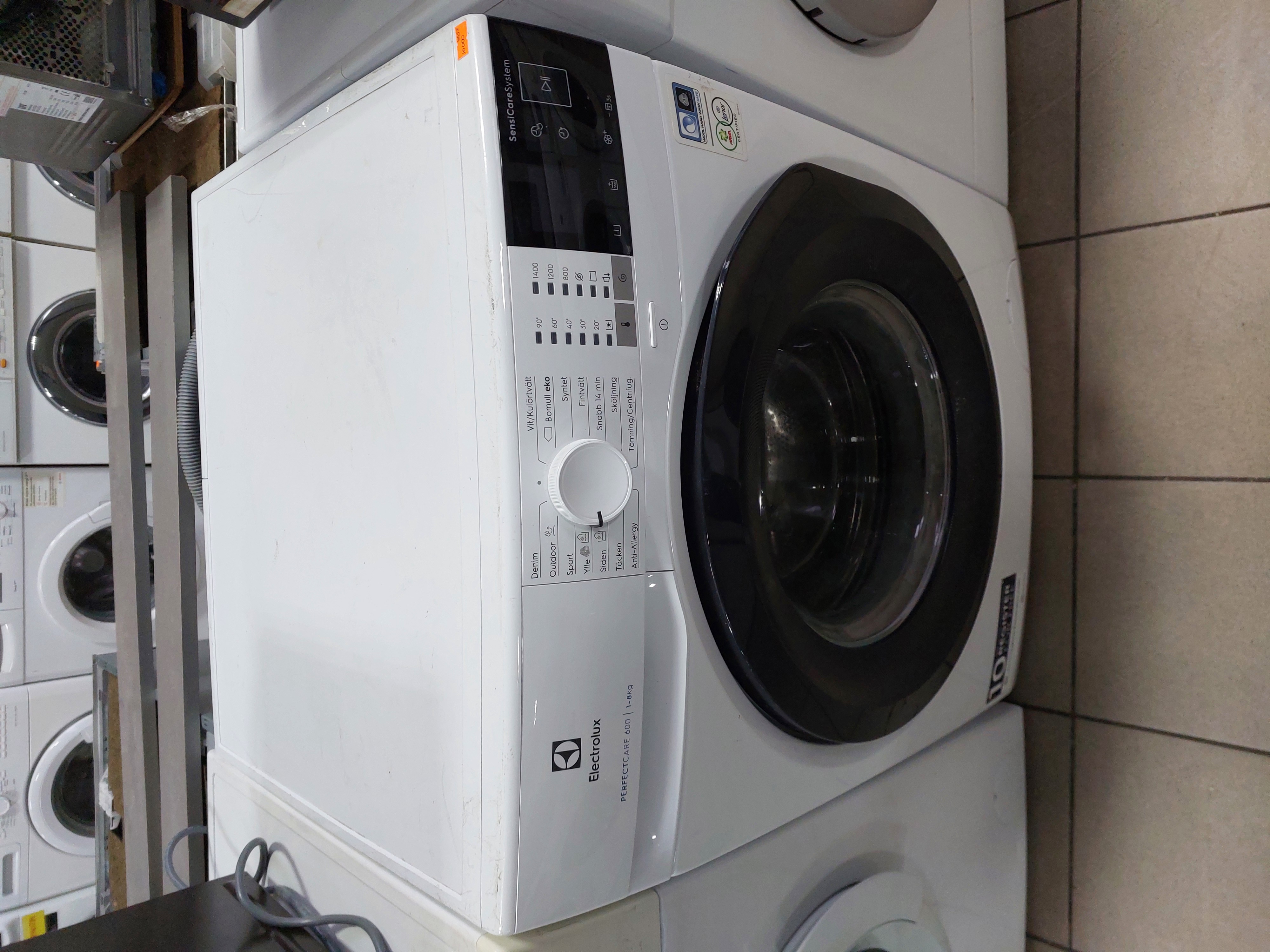 Пральна машина Electrolux EW6F5348B4
