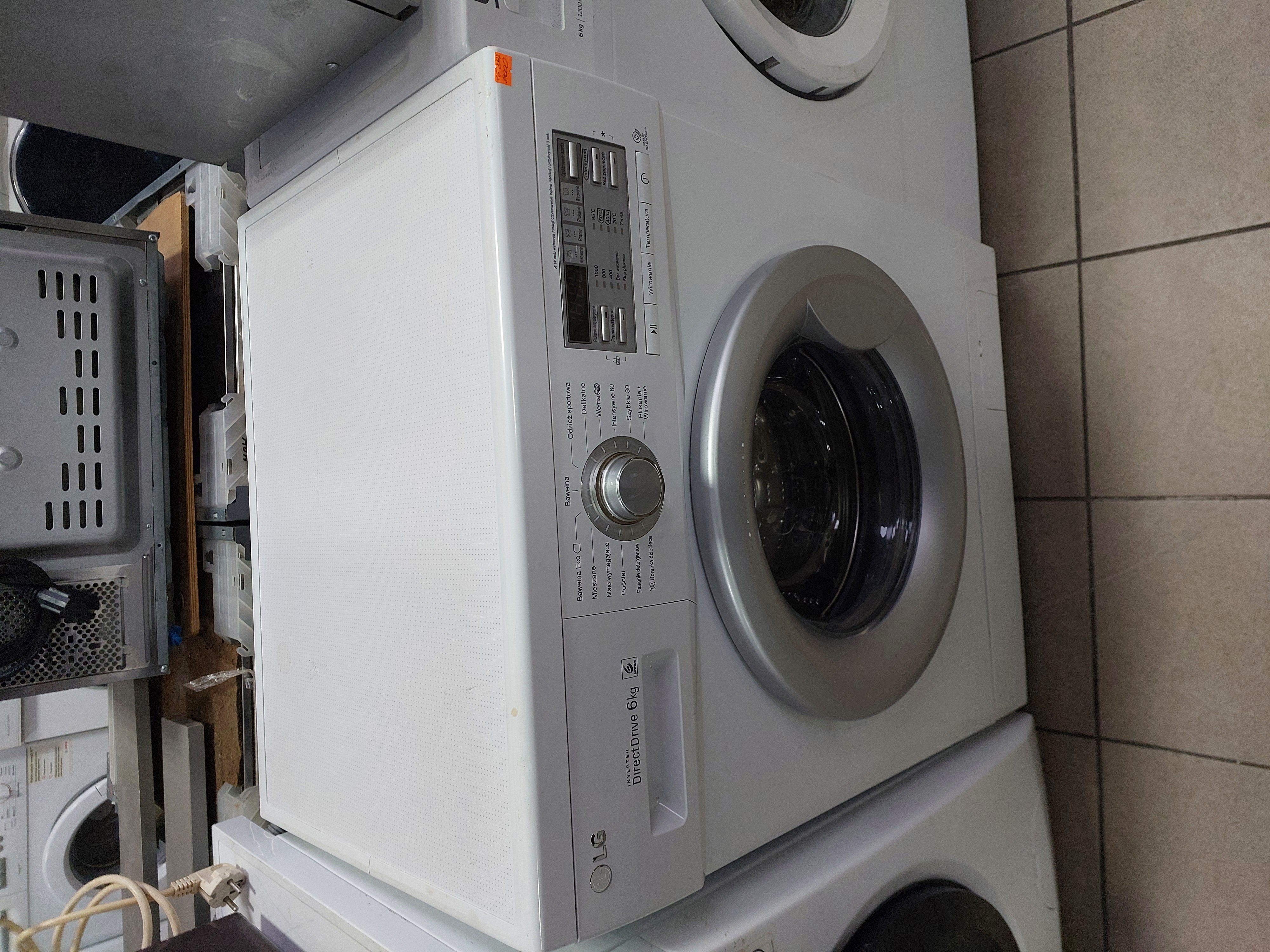 Пральна машина LG F10B8ND1