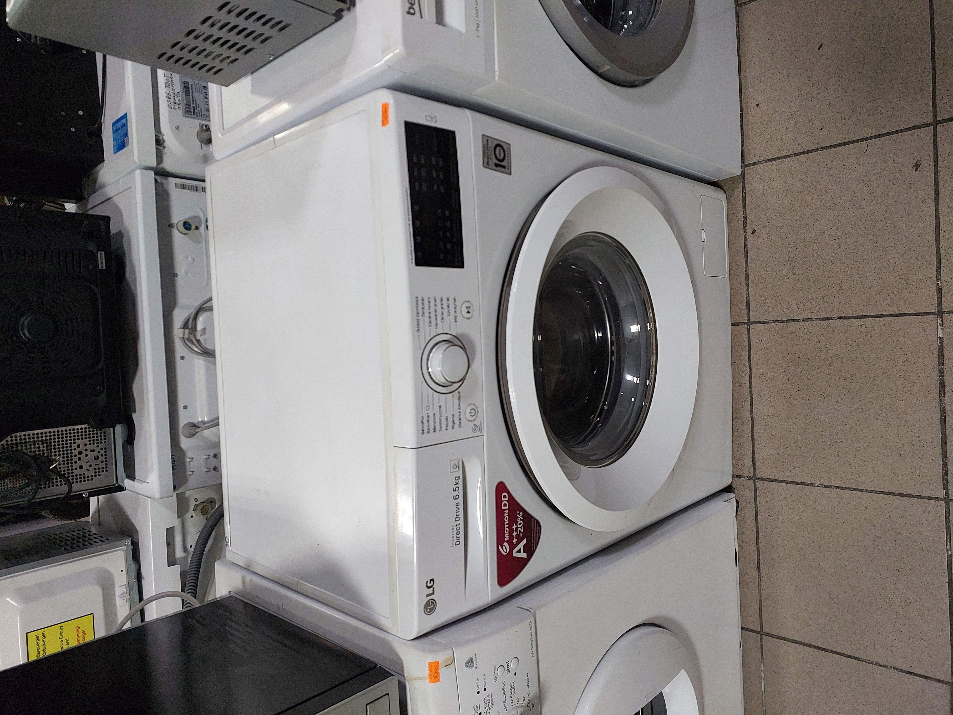 Пральна машина LG F0J5WN3W