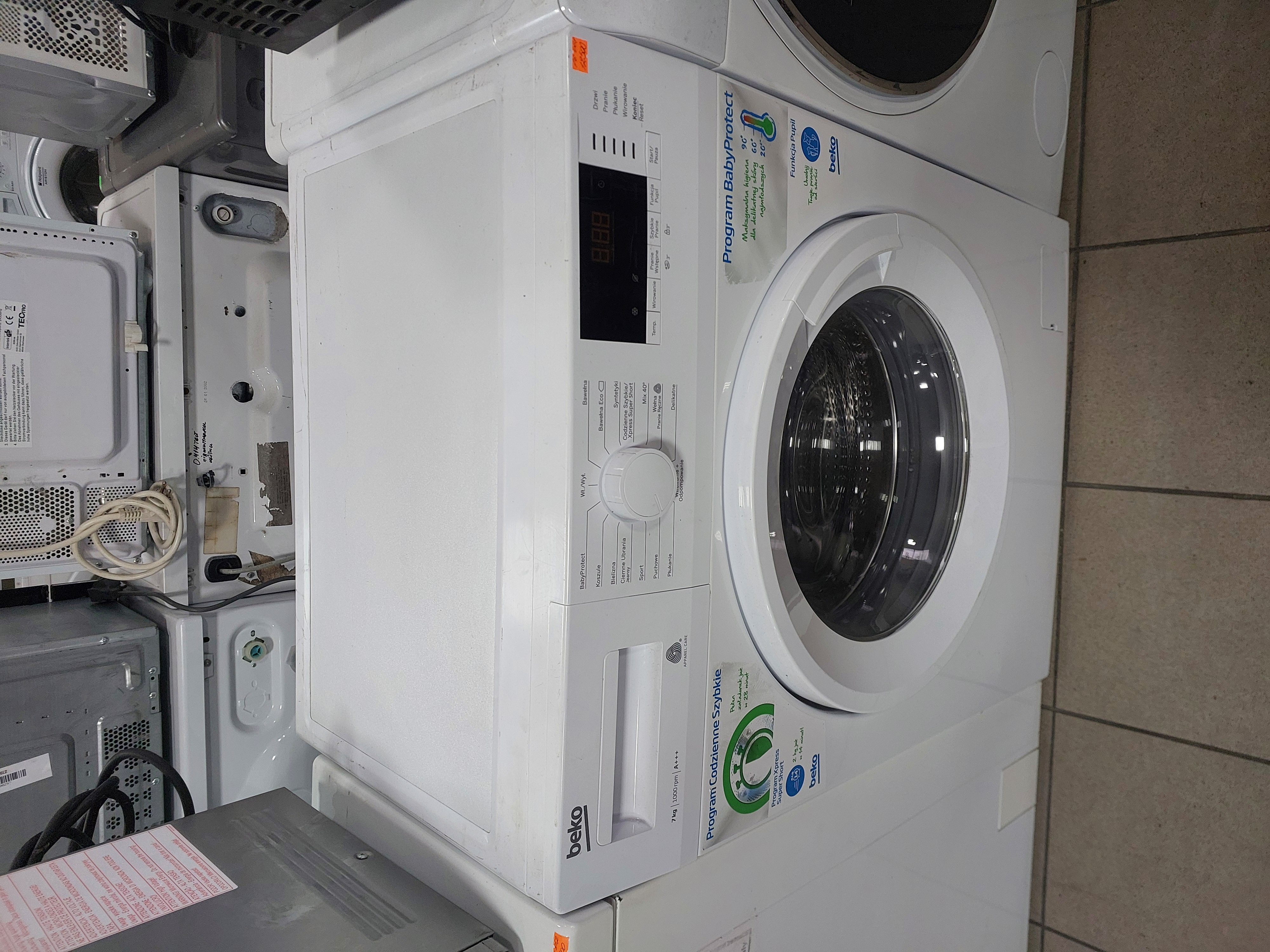 Пральна машина Beko SWRE 7512 XWW2
