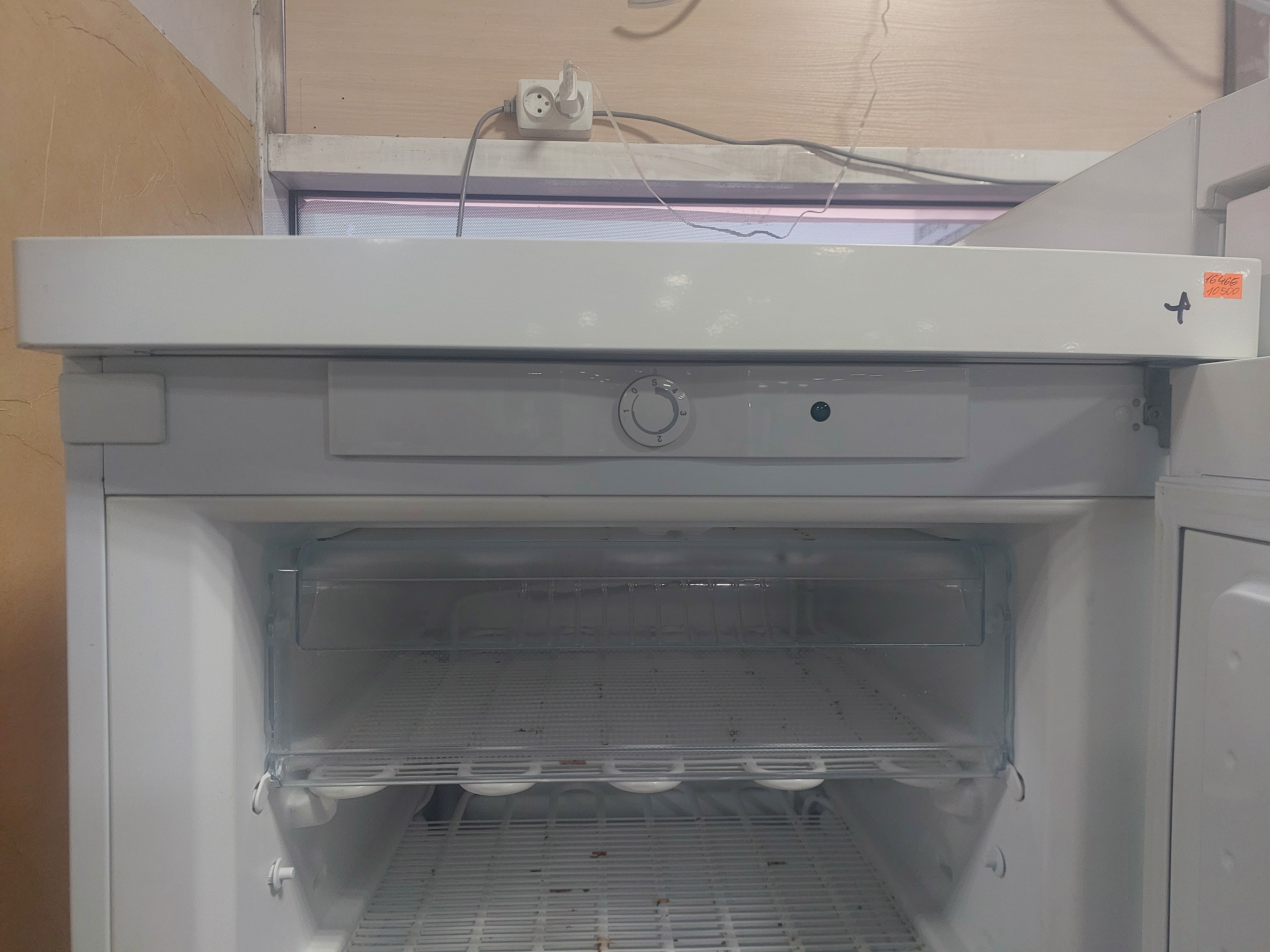 Морозильна камера Bosh FD8708 Image