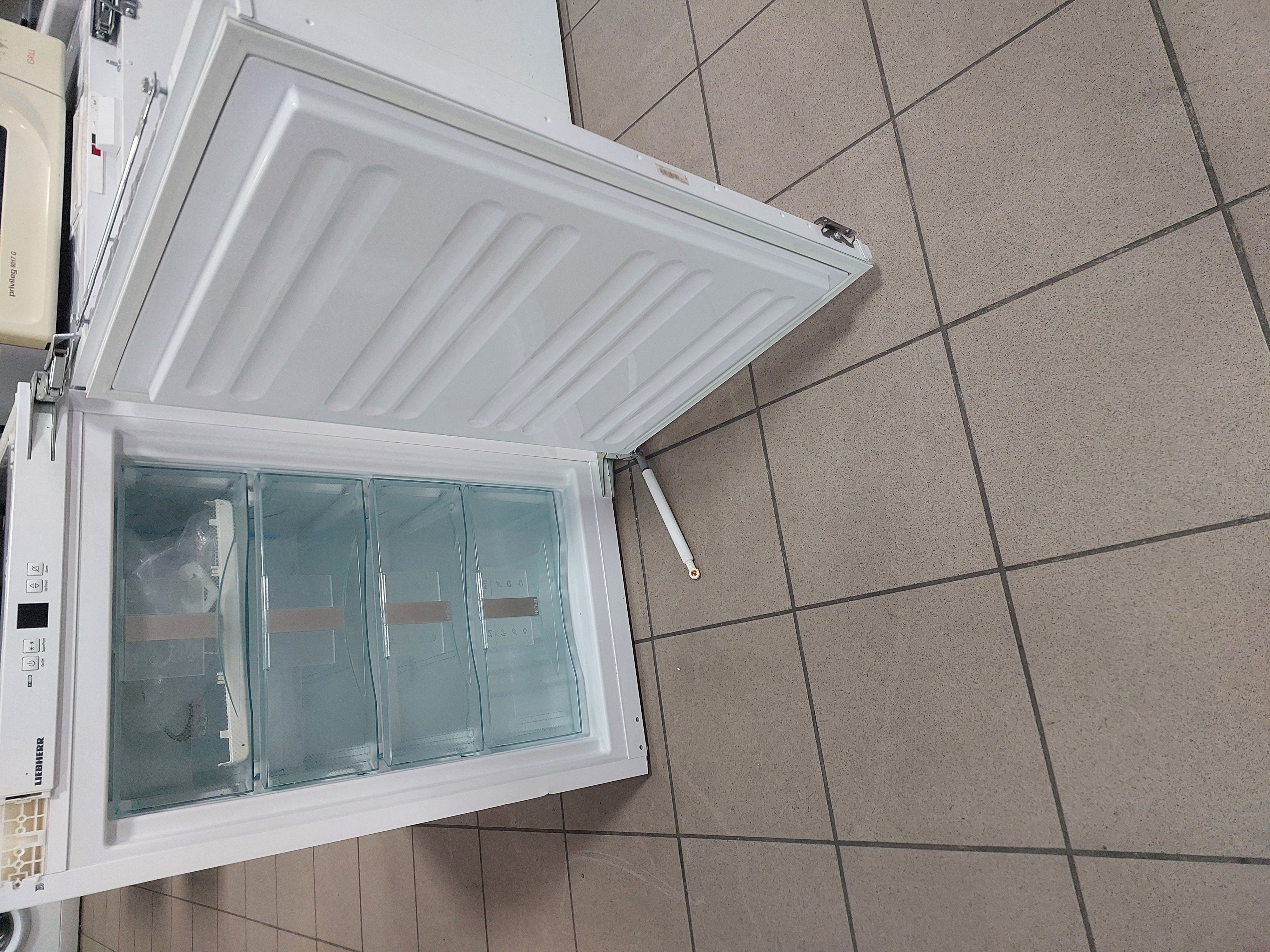 Морозильна камера Liebherr Image