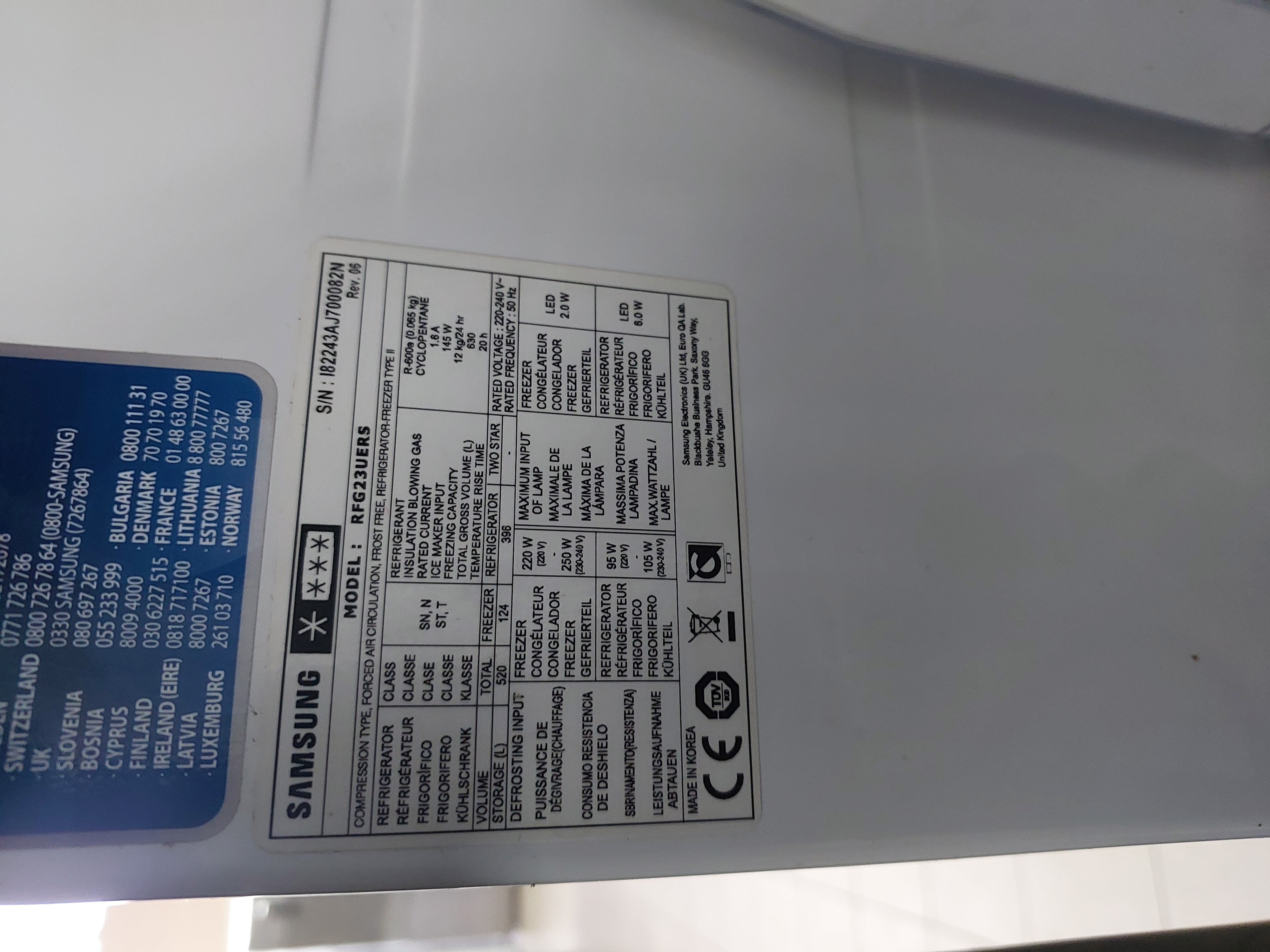 Холодильник Samsung RFG23UERS Image