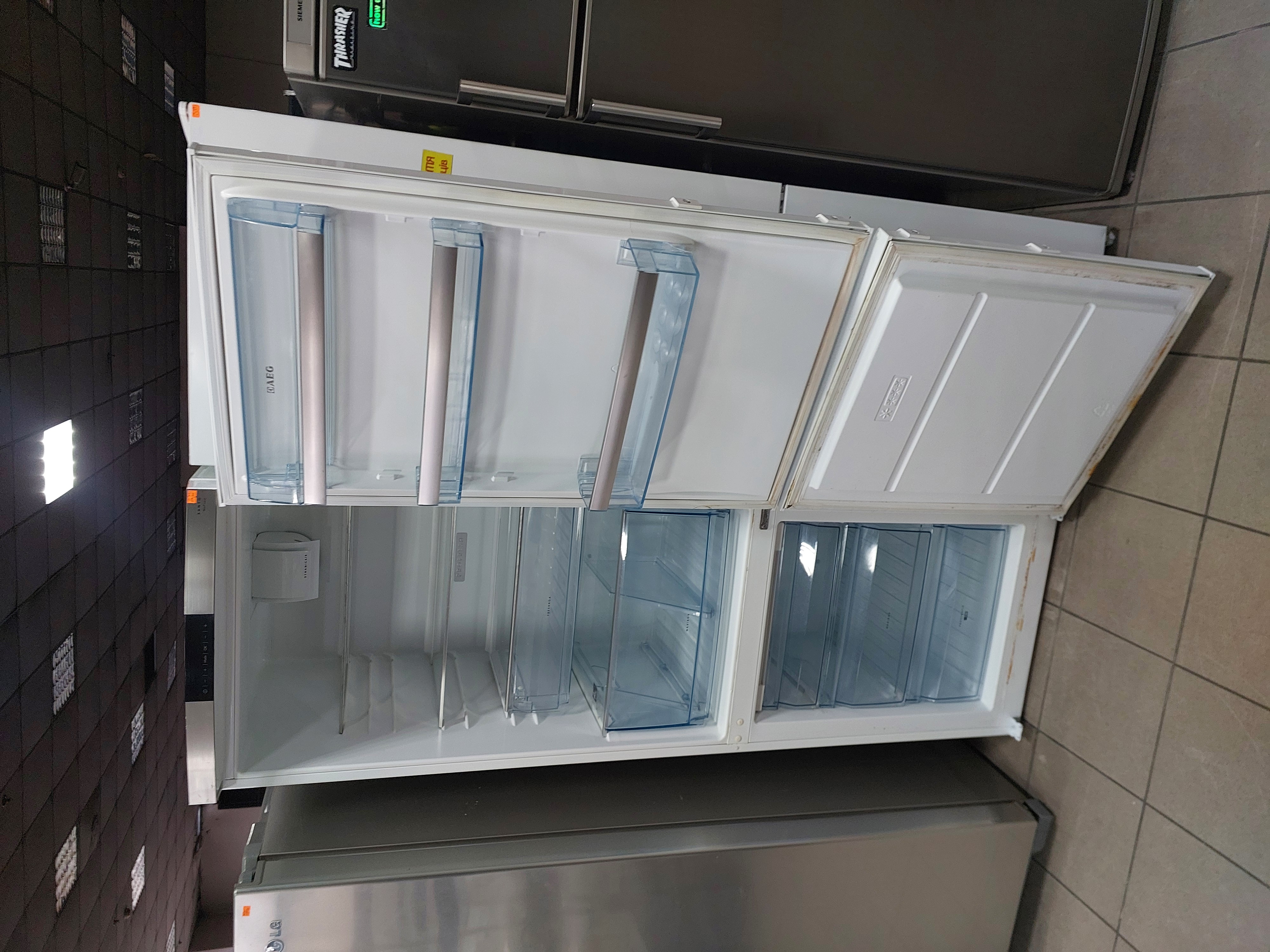 Холодильник AEG S83400CTW0 Image