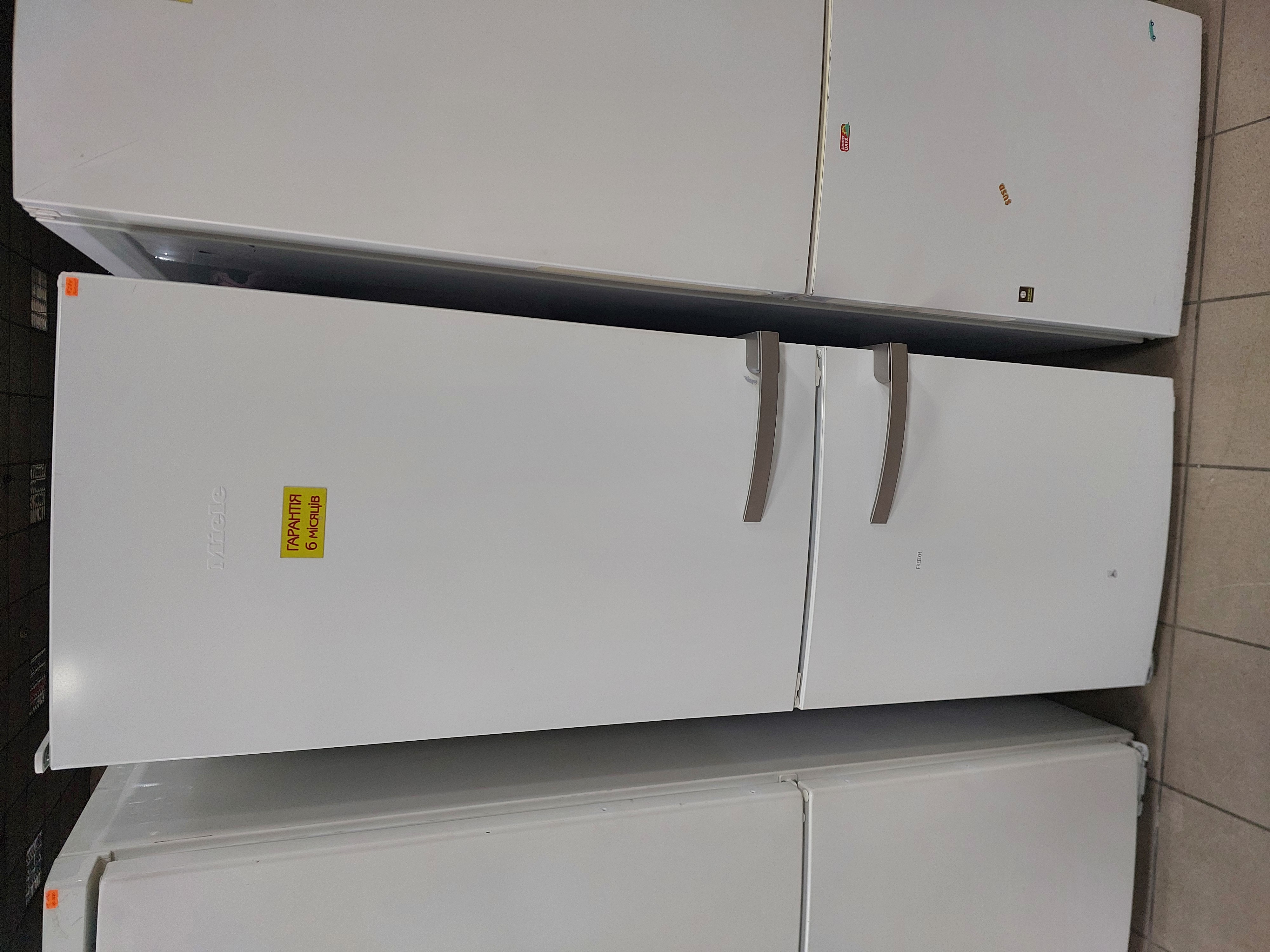 Холодильник Miele KF 12823 SD-3