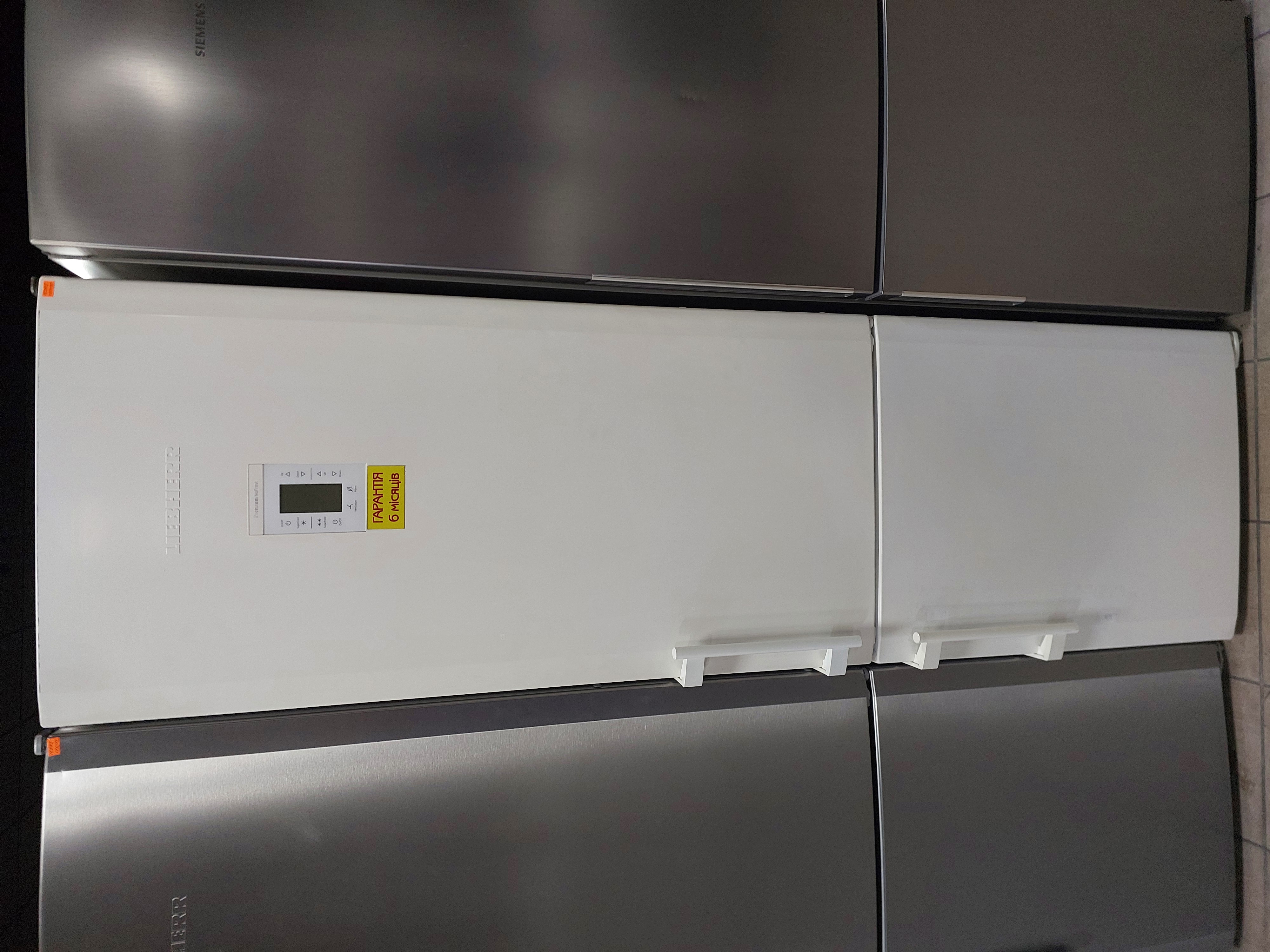 Холодильник Liebherr CNP 4056