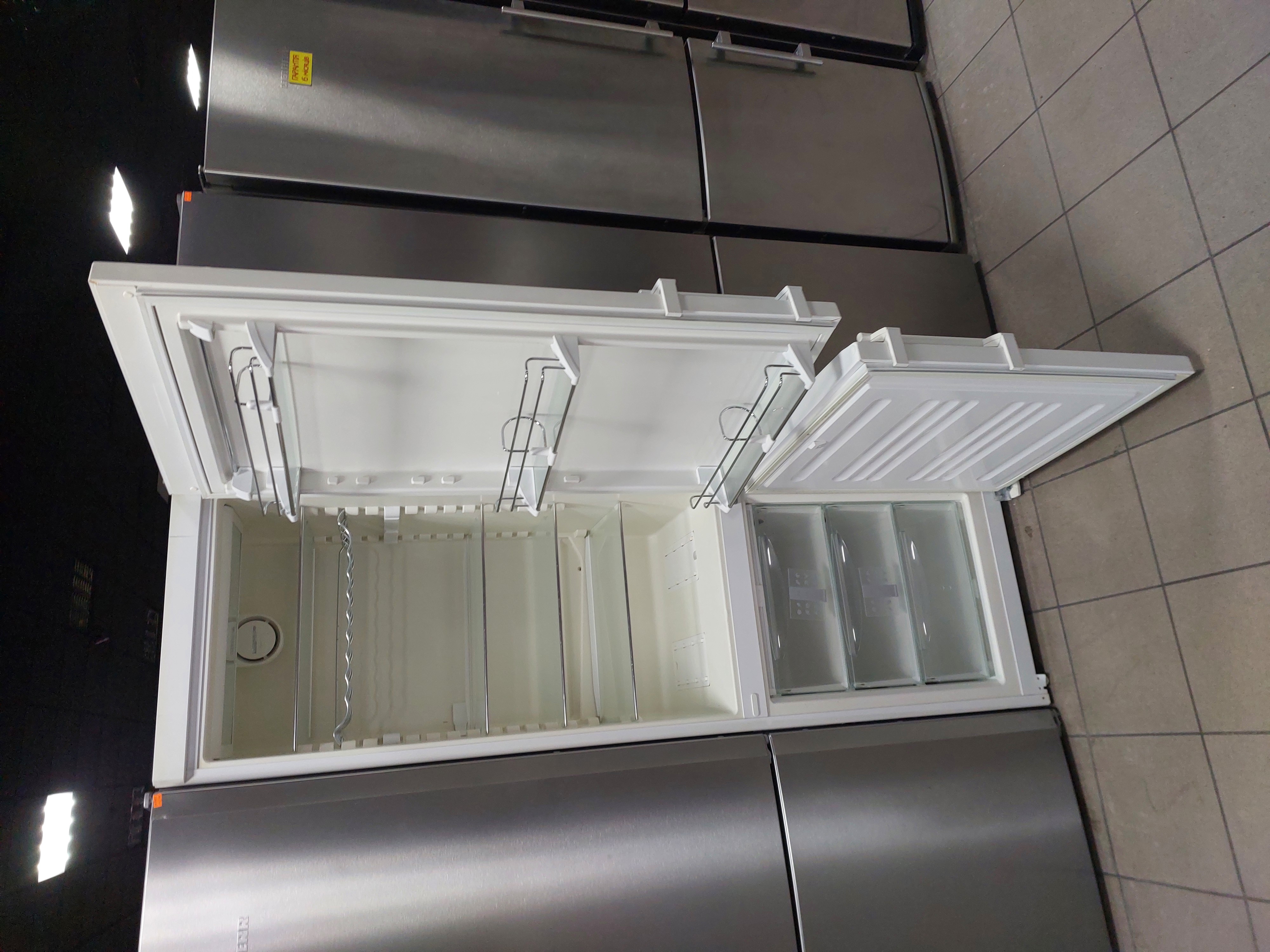 Холодильник Liebherr CNP 4056 Image