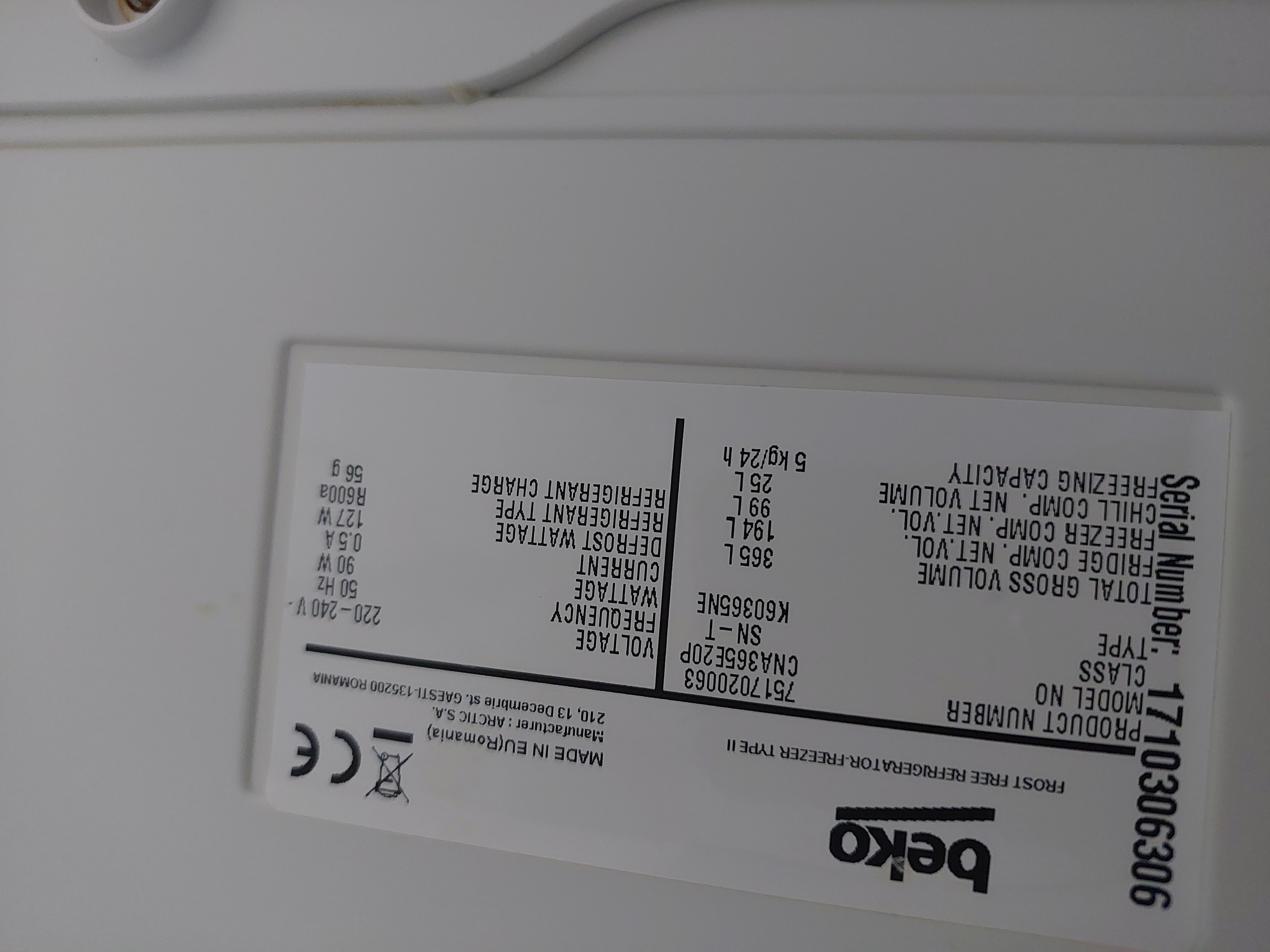 Холодильник Beko CNA365E20P Image