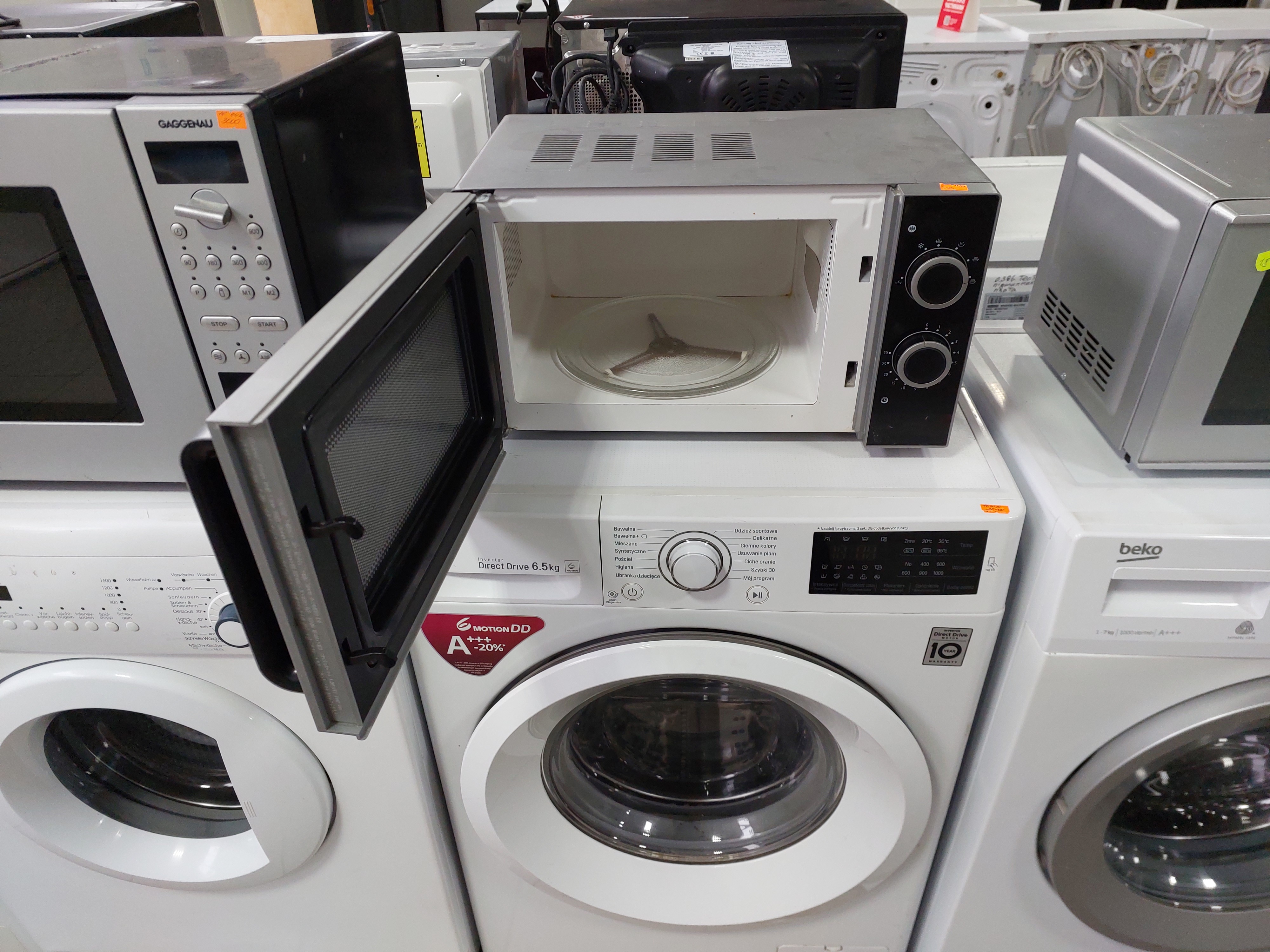 Мікрохвильова піч AMBIANO 95929 Image