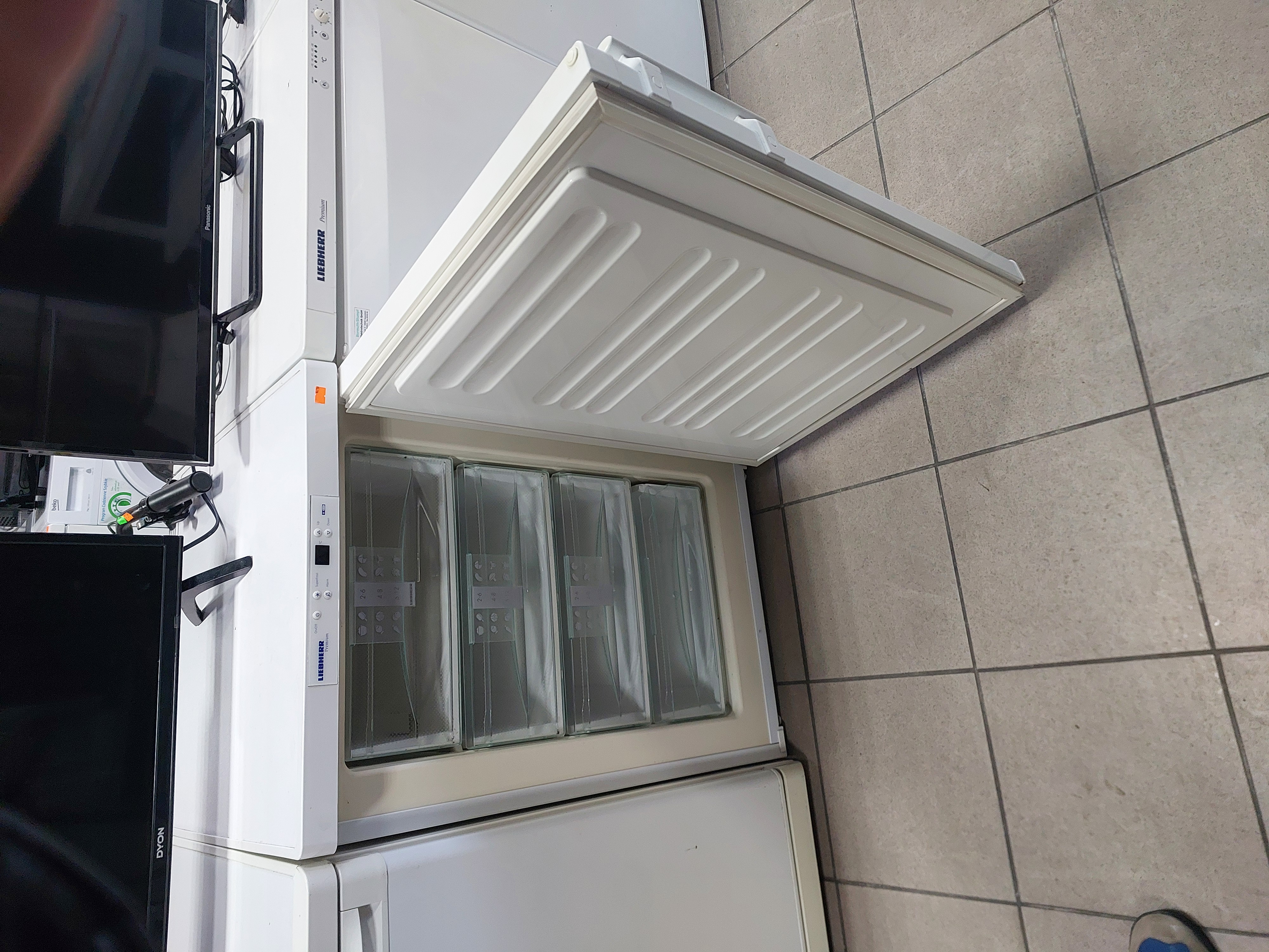 Морозильна камера Liebherr GP 1366 Image