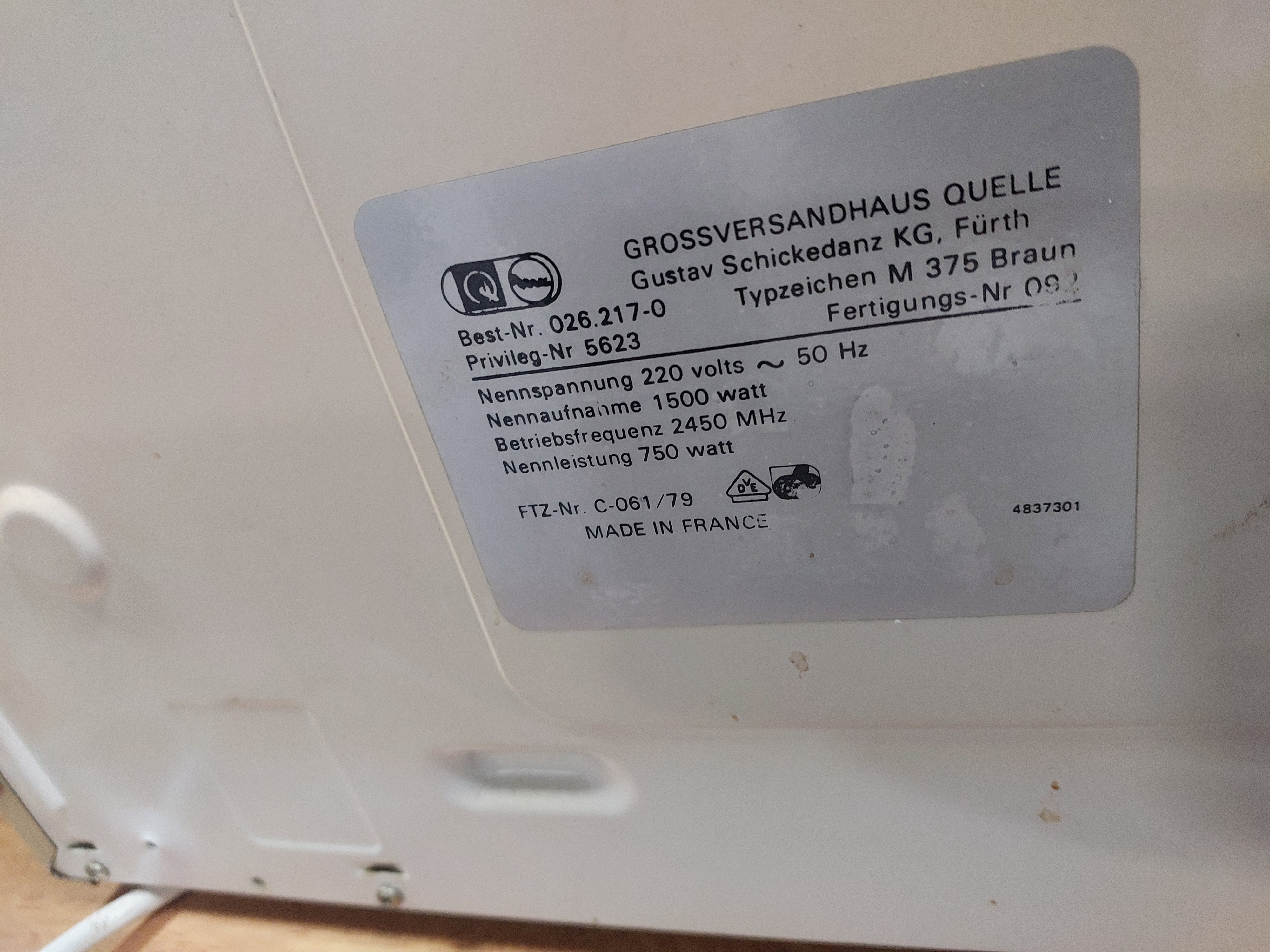 Мікрохвильова піч Privilege Image