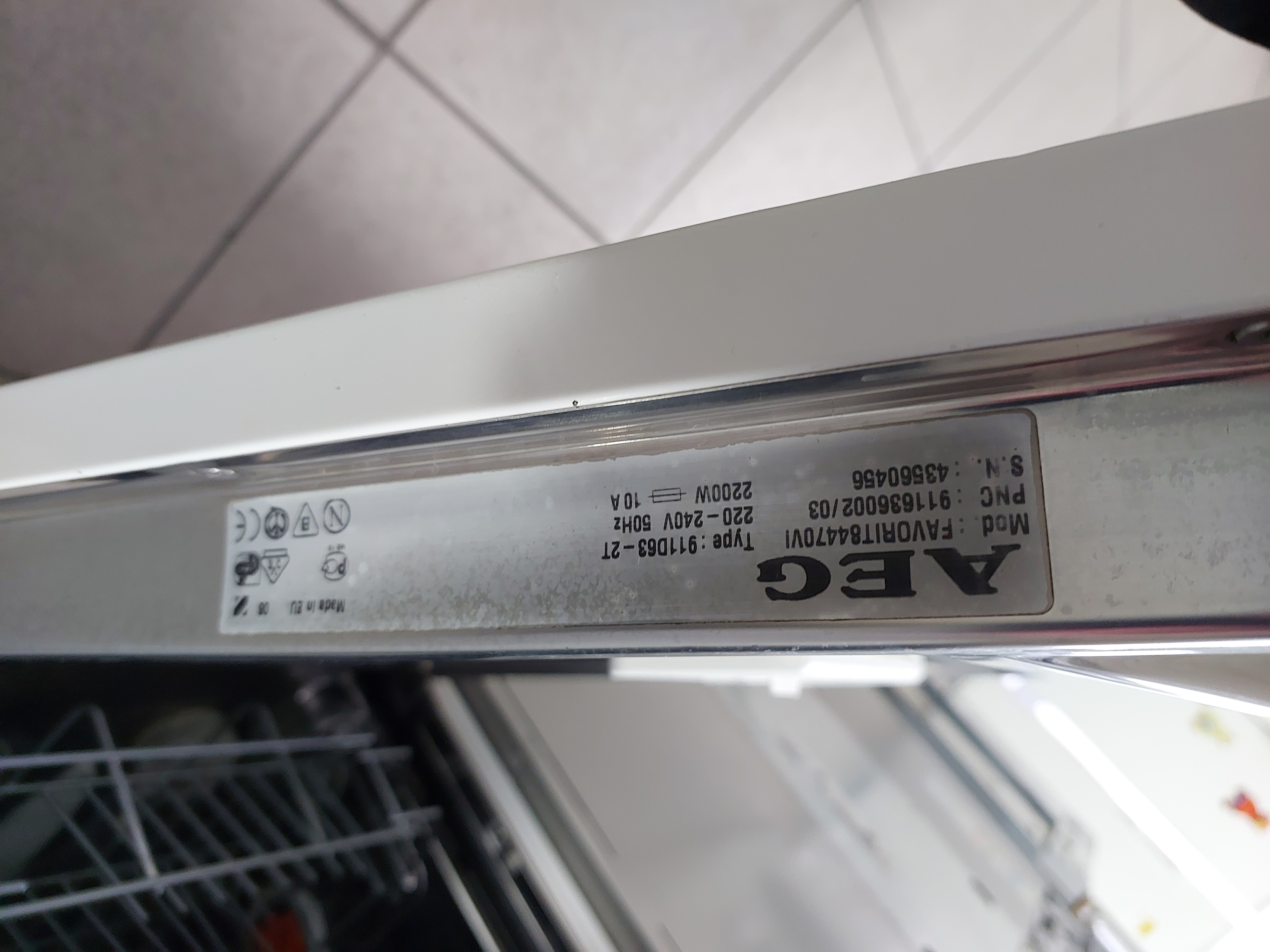 Посудомийна машина AEG FAVORIT84470VI Image