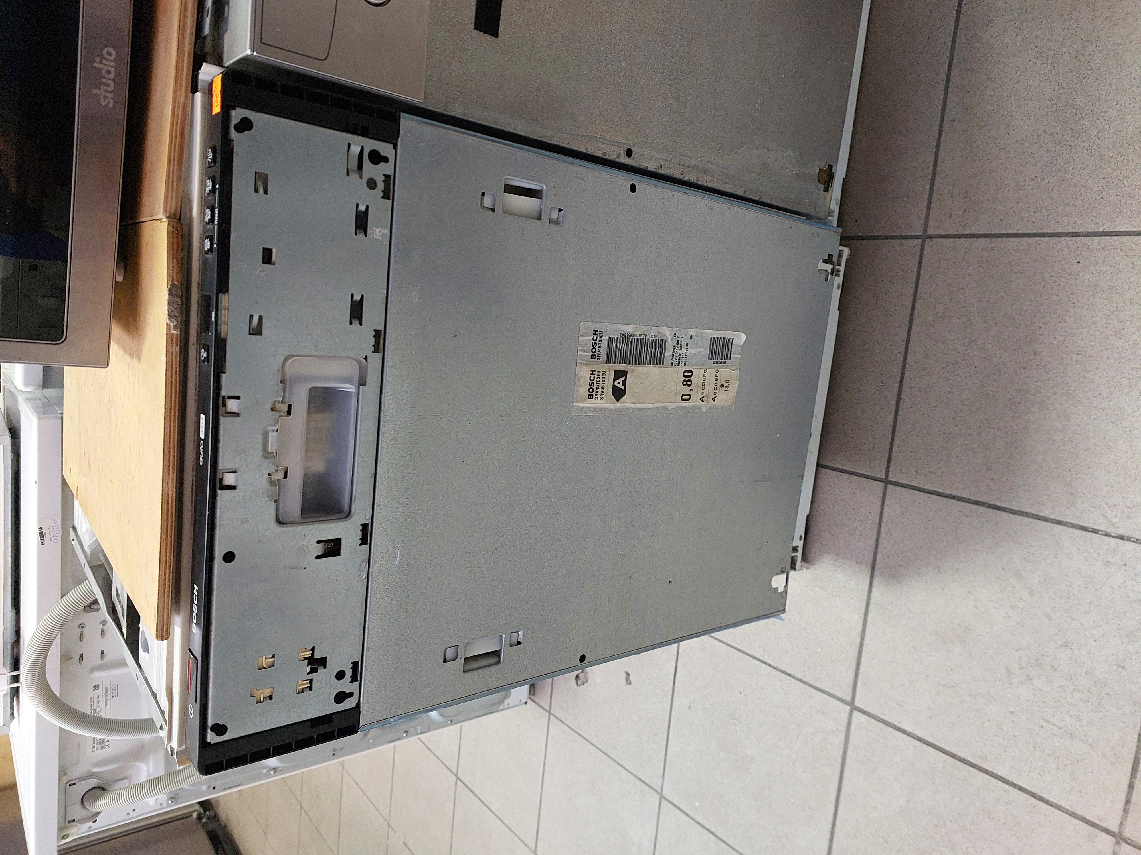 Посудомийна машина BOSCH SRV45T03EU