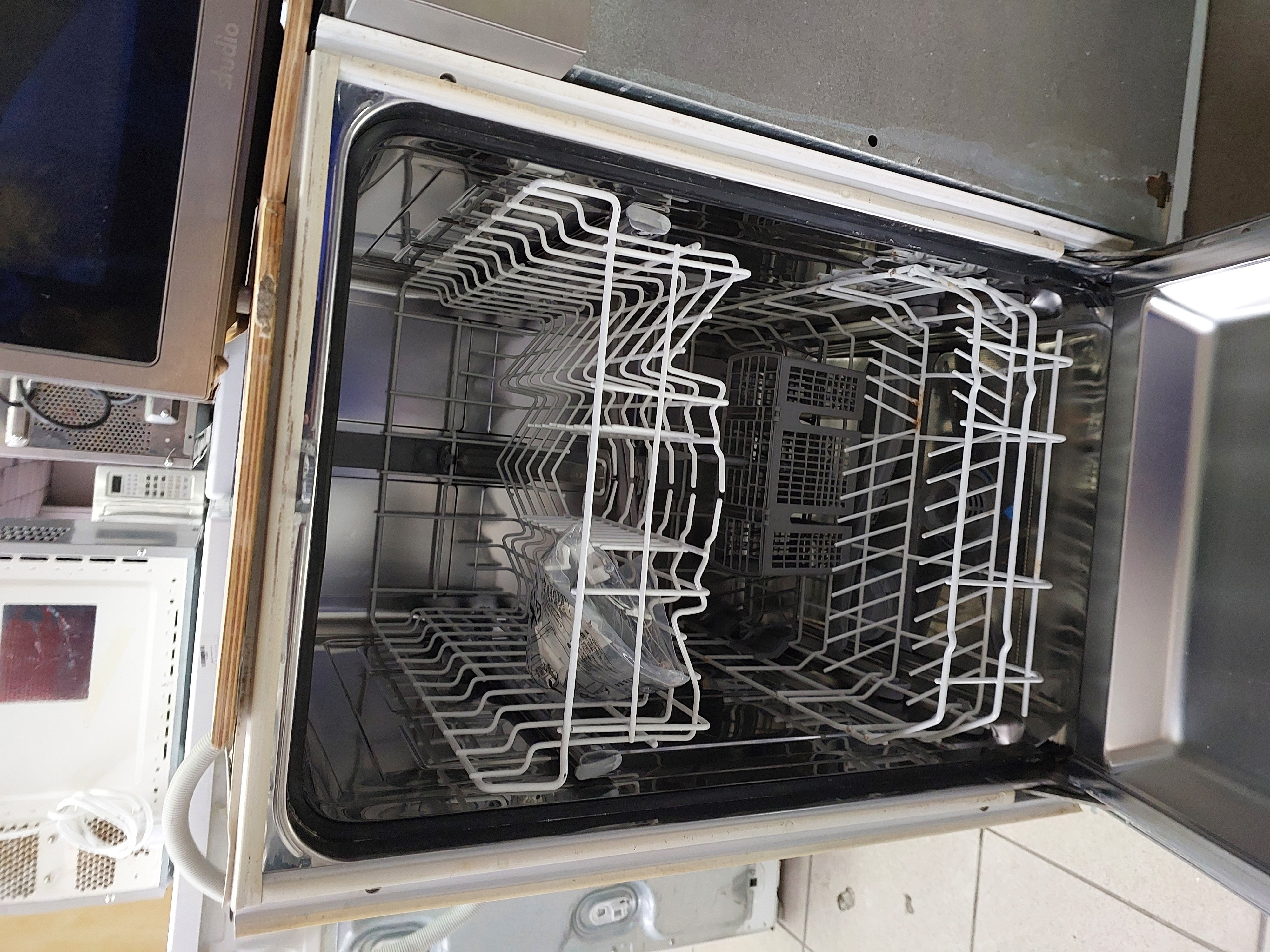 Посудомийна машина BOSCH SRV45T03EU Image