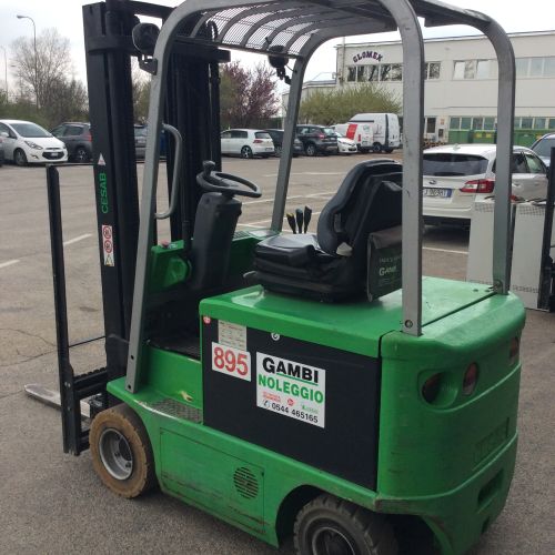 CARRELLI CONTROBILANCIATI ELETTRICI CESAB usato