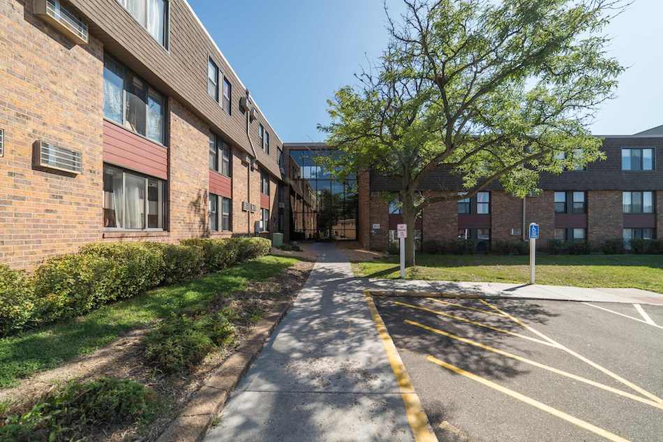 Tareen Development Partners Completes Acquisition of Afton View Apartments in Saint Paul