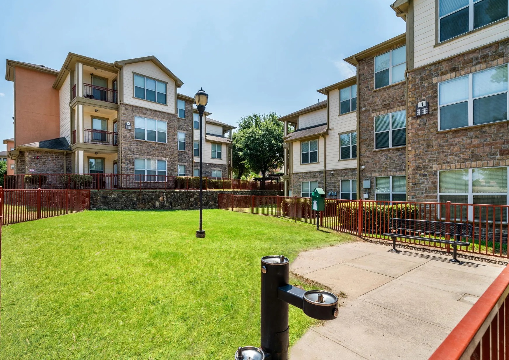 Halstatt Real Estate Partners and ExCap Acquire and Enhance The Fountains of Conroe to Fuel Economic Growth