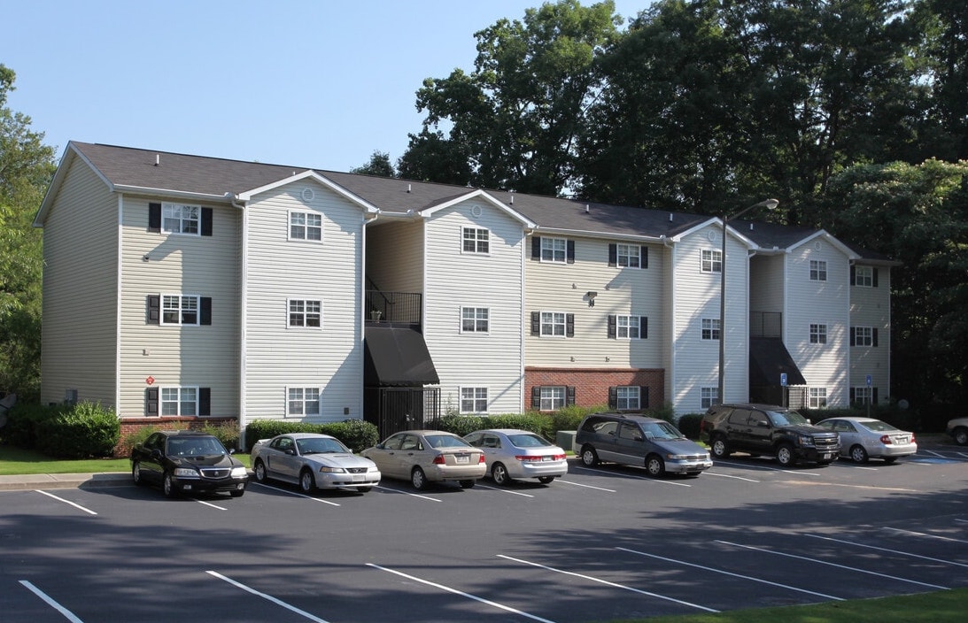 Greenwood Star Holdings Secures Strategic Multifamily Acquisitions in Atlanta Suburb