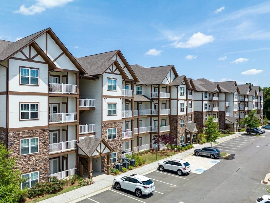 Milestone Group Acquires Garden Style Legends at Laurel Canyon in Canton Georgia