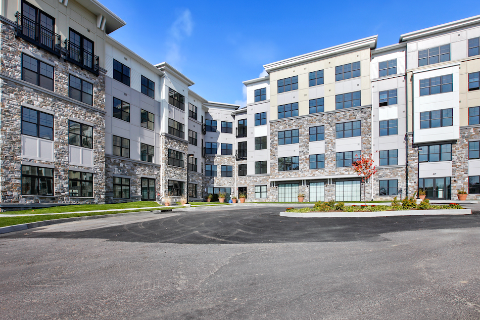 Kennedy Wilson Acquires Carraway Four Hundred Twenty One Unit Class A Multifamily in West Harrison Expanding East Coast Investment Platform With Kenedix and Hulic for Two Hundred Thirty Seven Million