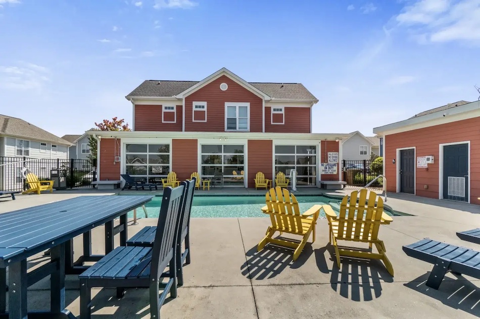 Balfour Beatty Communities Expands Student Housing Portfolio With Acquisition Of Clemson Village Near Clemson University