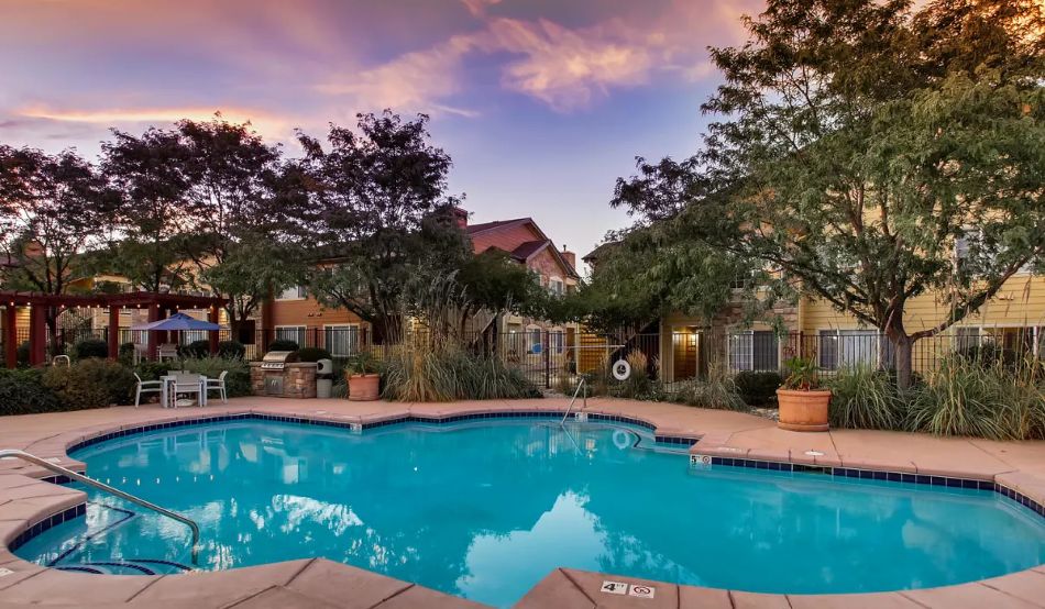 Hamilton Zanze Acquires 208-Unit Seasons at Horsetooth Crossing in Fort Collins