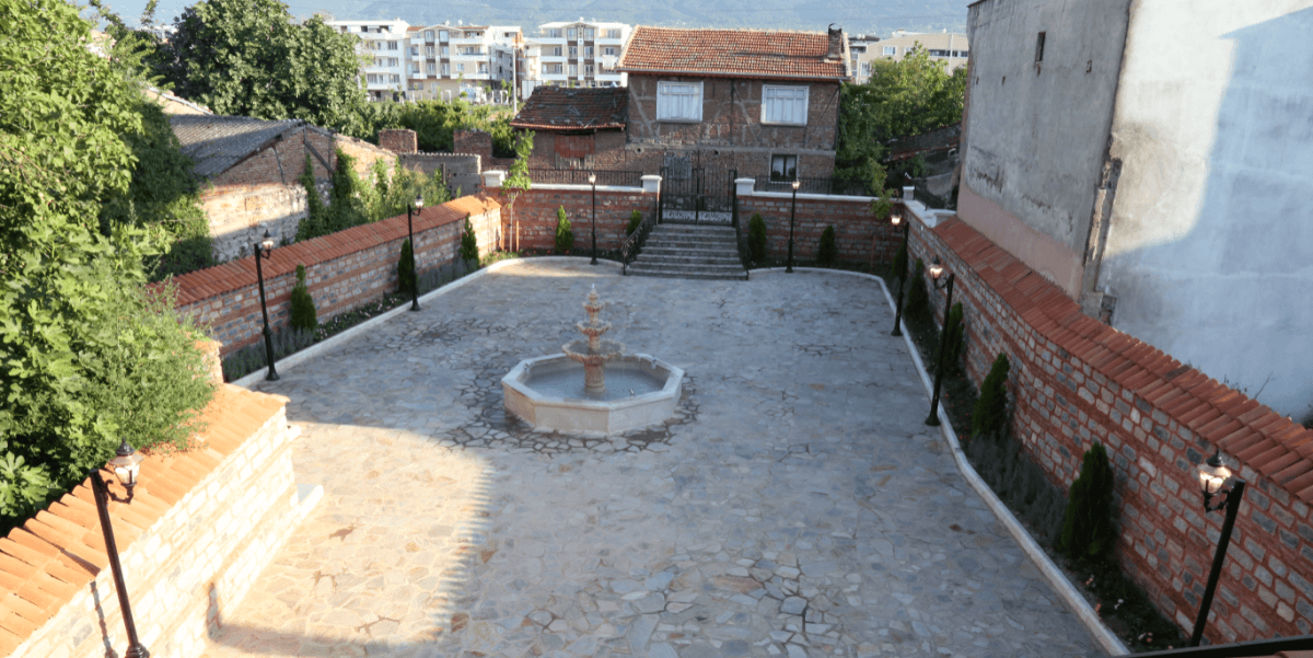 Bursa-Yıldırım İsabey Mahallesi Sivil Mimari Örneği Restorasyon Uygulama İşi