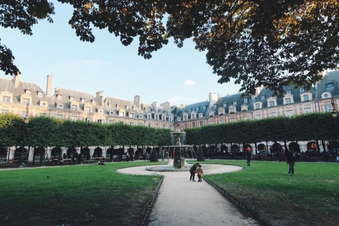 renting an apartment in paris