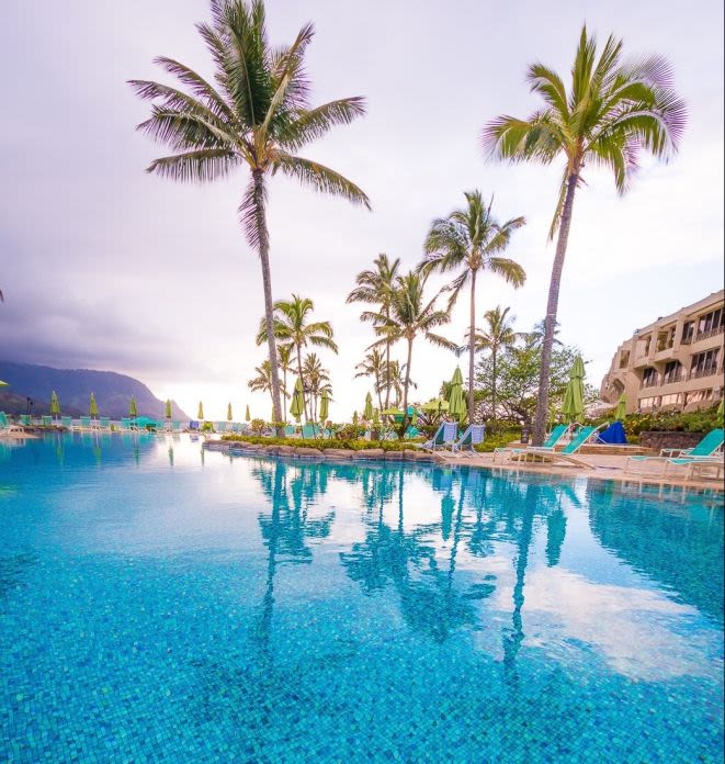 St. Regis Princeville pool