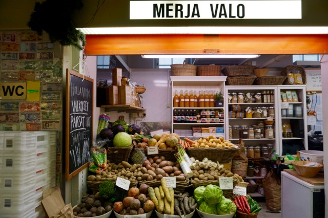 Hakaniemi Market Hall - what to eat in helsinki