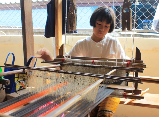 Thai Weaving