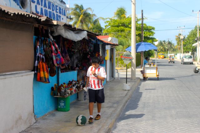 isla mujeres streets