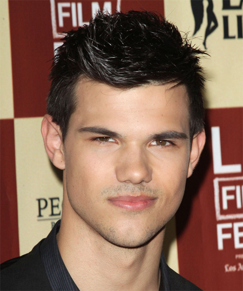 Taylor Lautner Short Straight Hairstyle