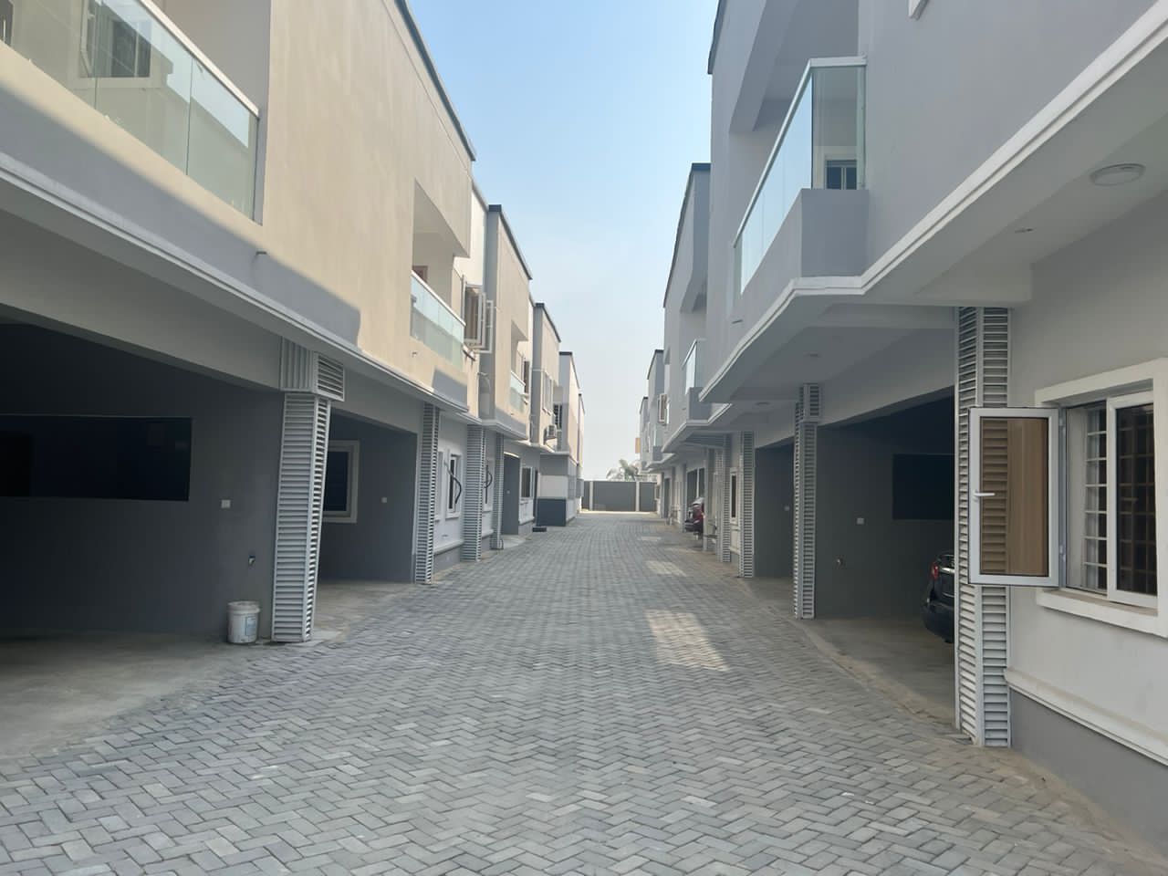 4-bedroom Terrace
