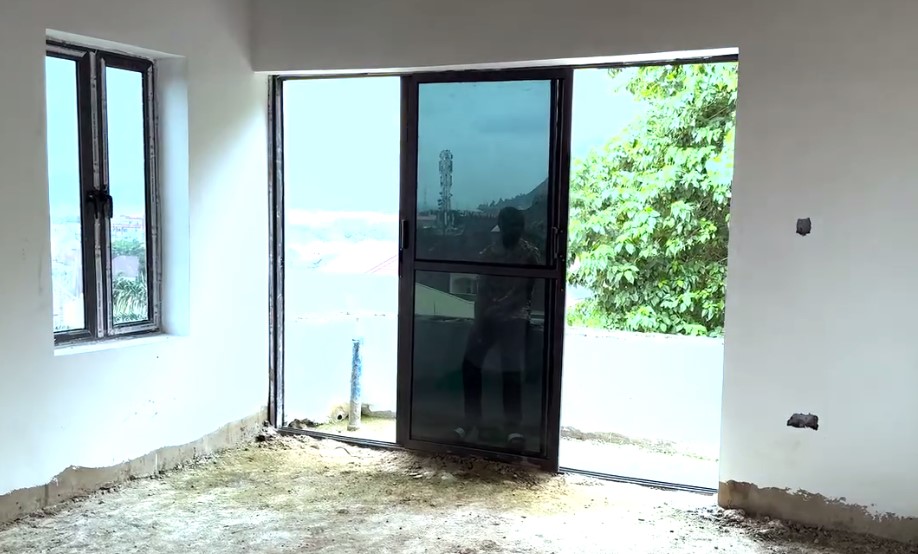 undefined || "Property"} thumbnail 3