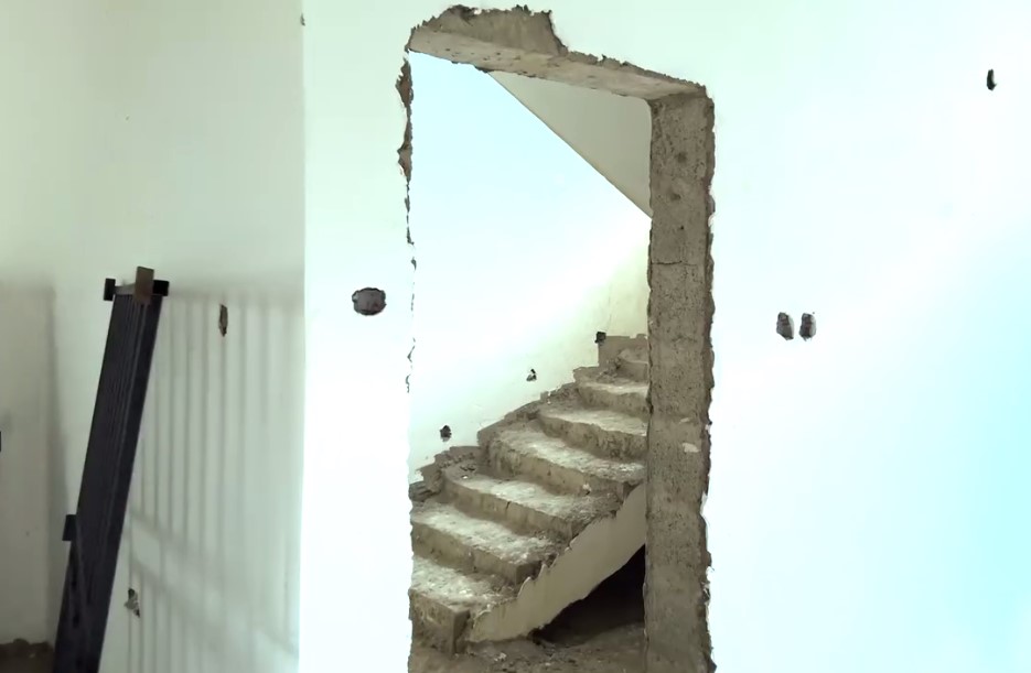 undefined || "Property"} thumbnail 4