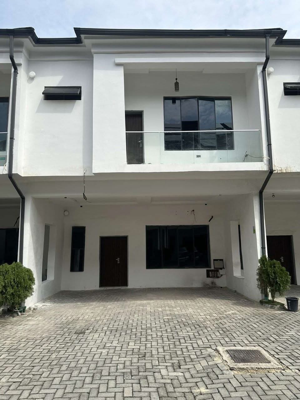 4-bedroom Detached Duplex