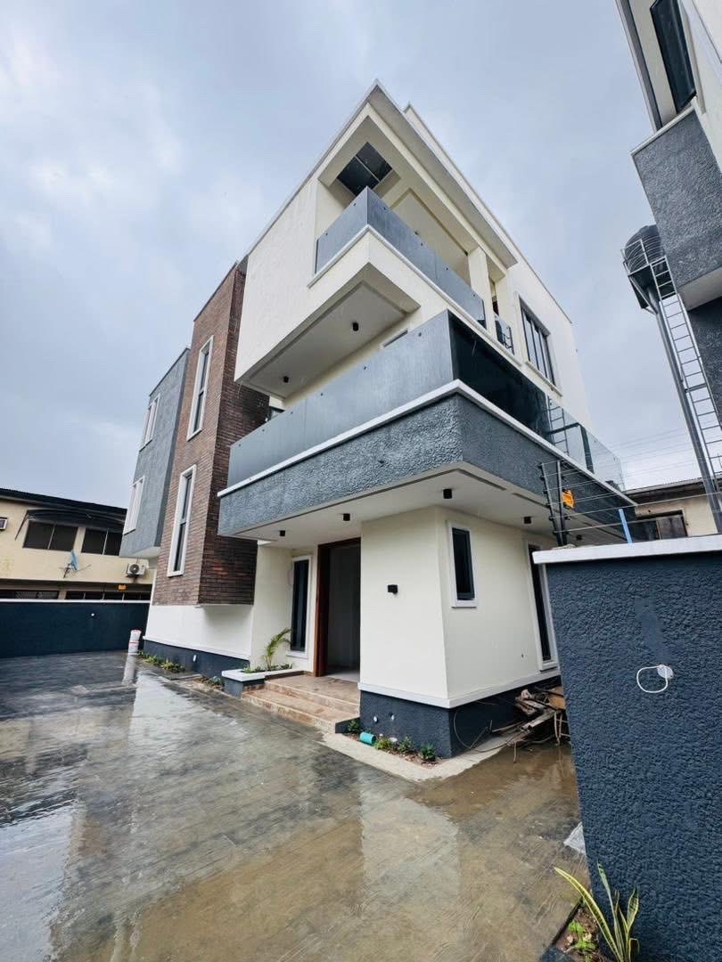5-bedroom Detached Duplex