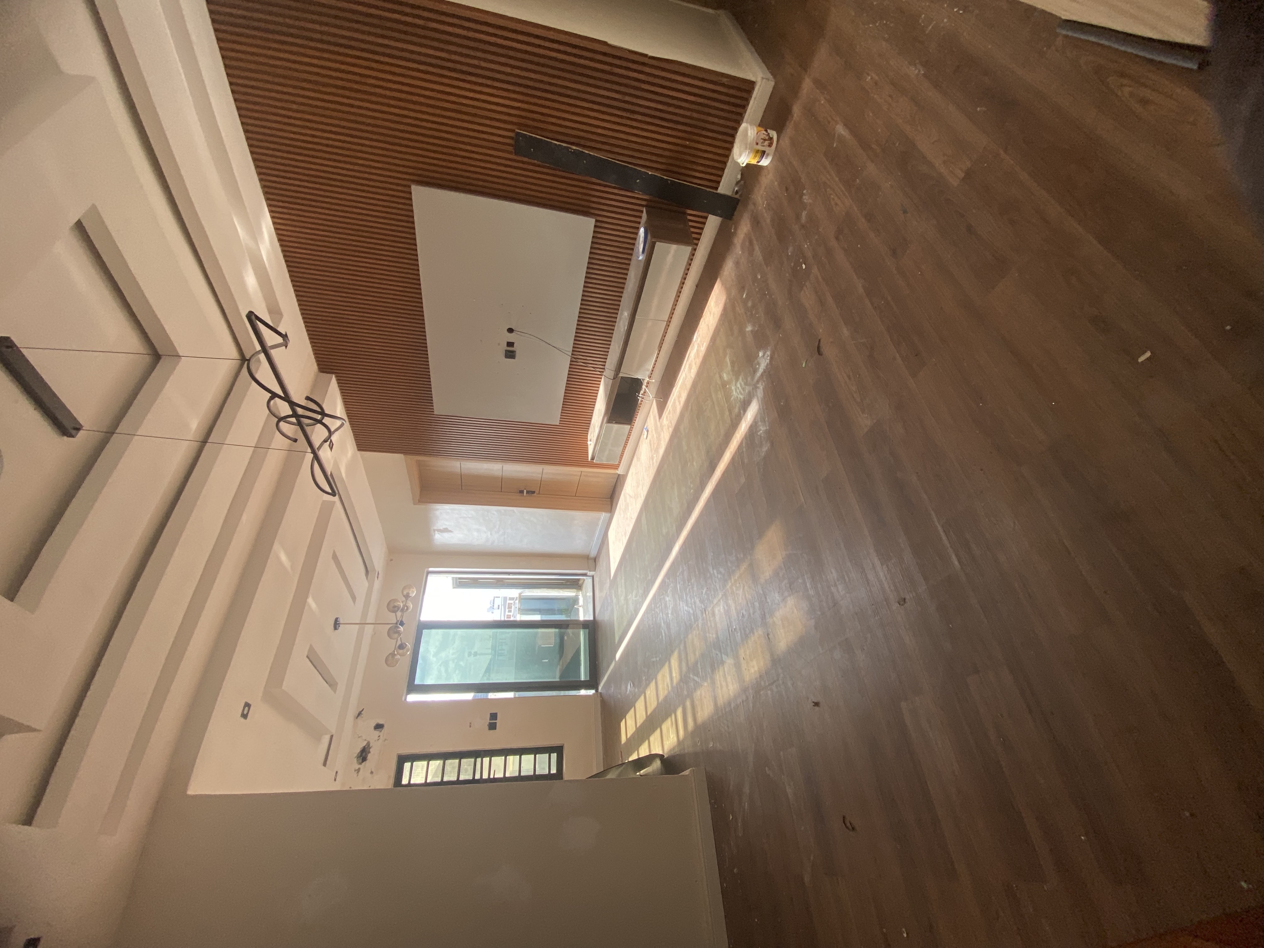 2-bedroom Flat - Image 1