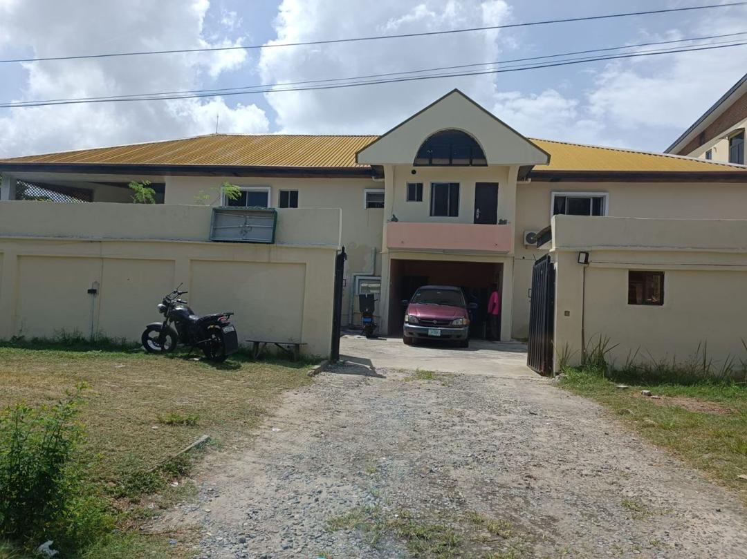 Pearlie’s apartments 