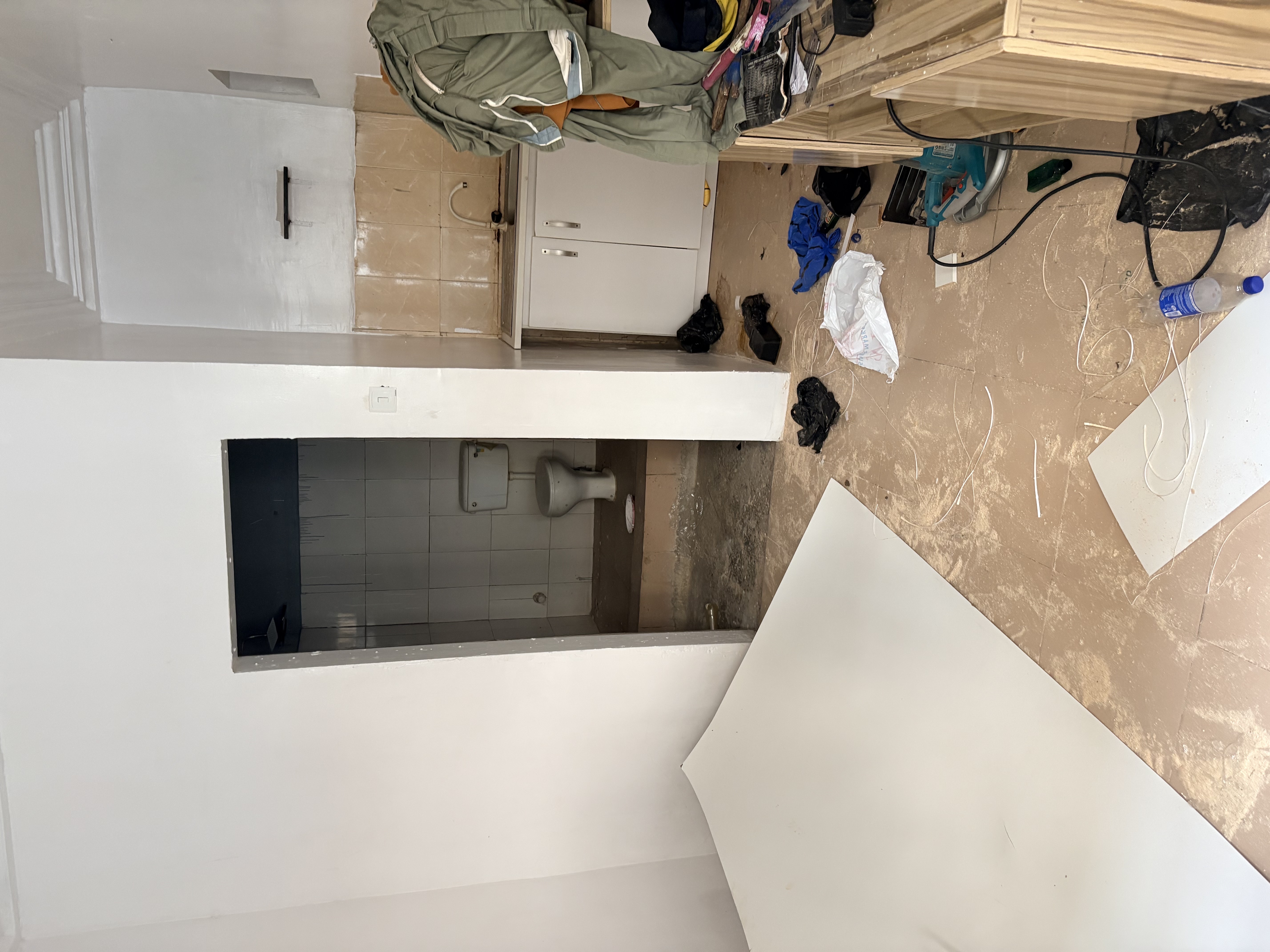 1-bedroom Self-Contained - Image 1