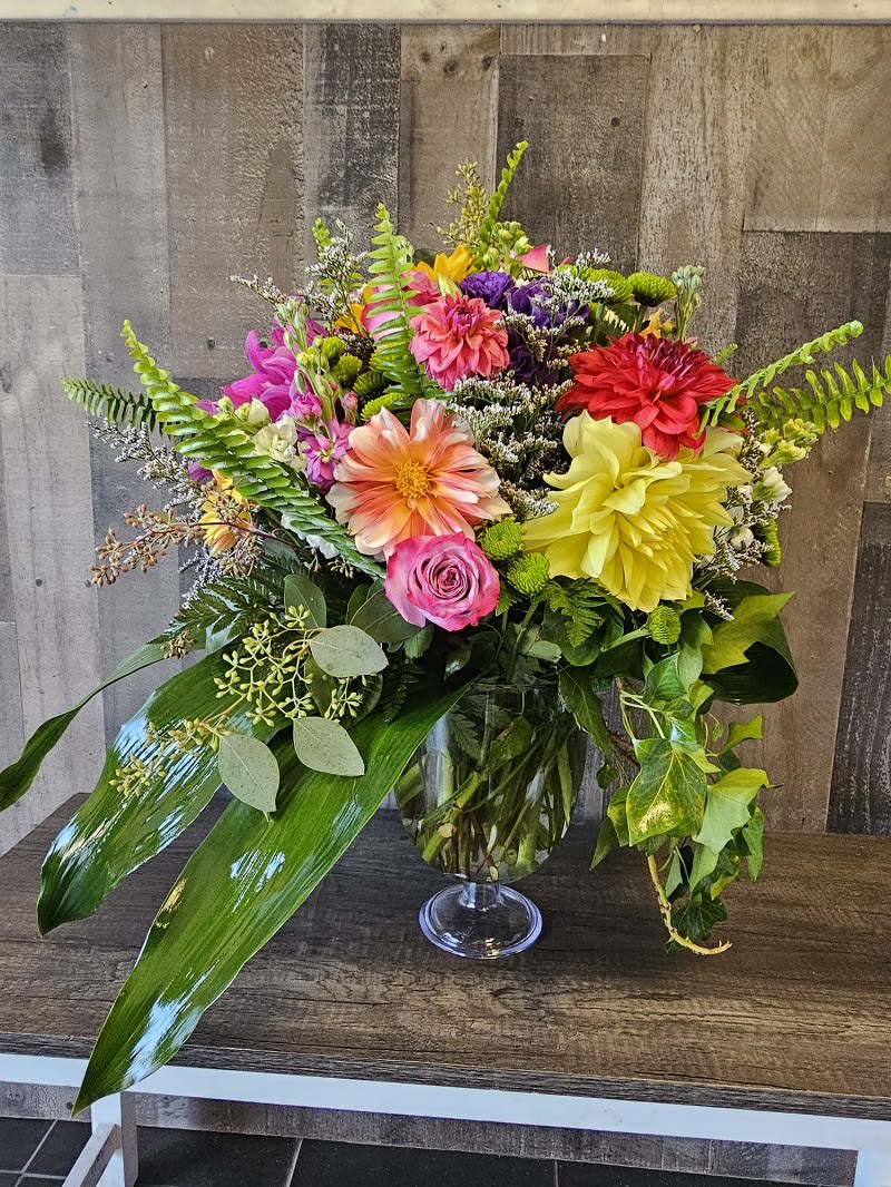 Regal Dahlia Mix Arrangement Flower Delivery WinstonSalem NC Florist