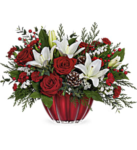 Teleflora's Vibrant Christmas Centerpiece Flower Bouquet