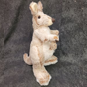 GAP23 - Kangaroo Plush