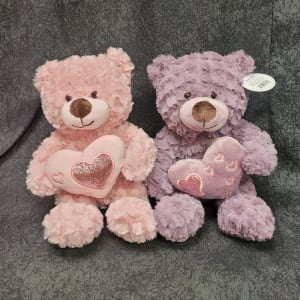 GAPV1890PK - Ruffled Fur Bear with Heart