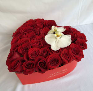 36 Stunning Roses Heart  Flower Bouquet
