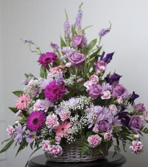 Sympathy Wicker Basket 604 Flower Bouquet