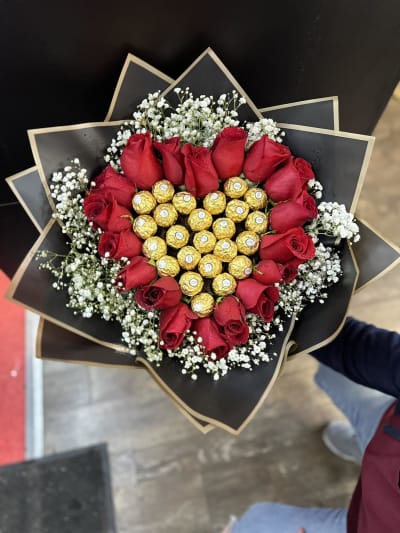 Chocolate with Flower Bouquet