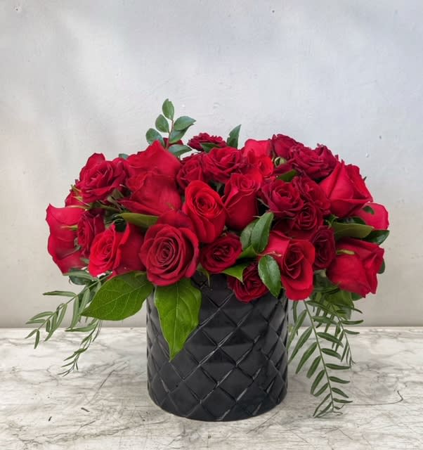 See All Flowers Flower Delivery Corona del Mar CA Botanica Floral