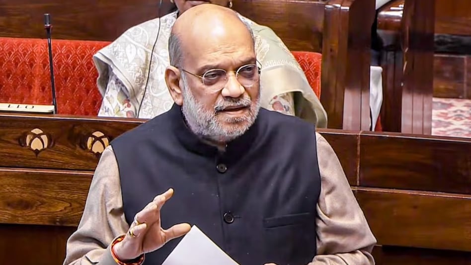 Breaking news headline image